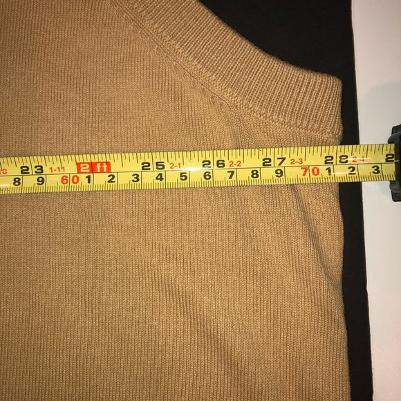 Men’s Tan Sweater Vest - Picture 3 of 7